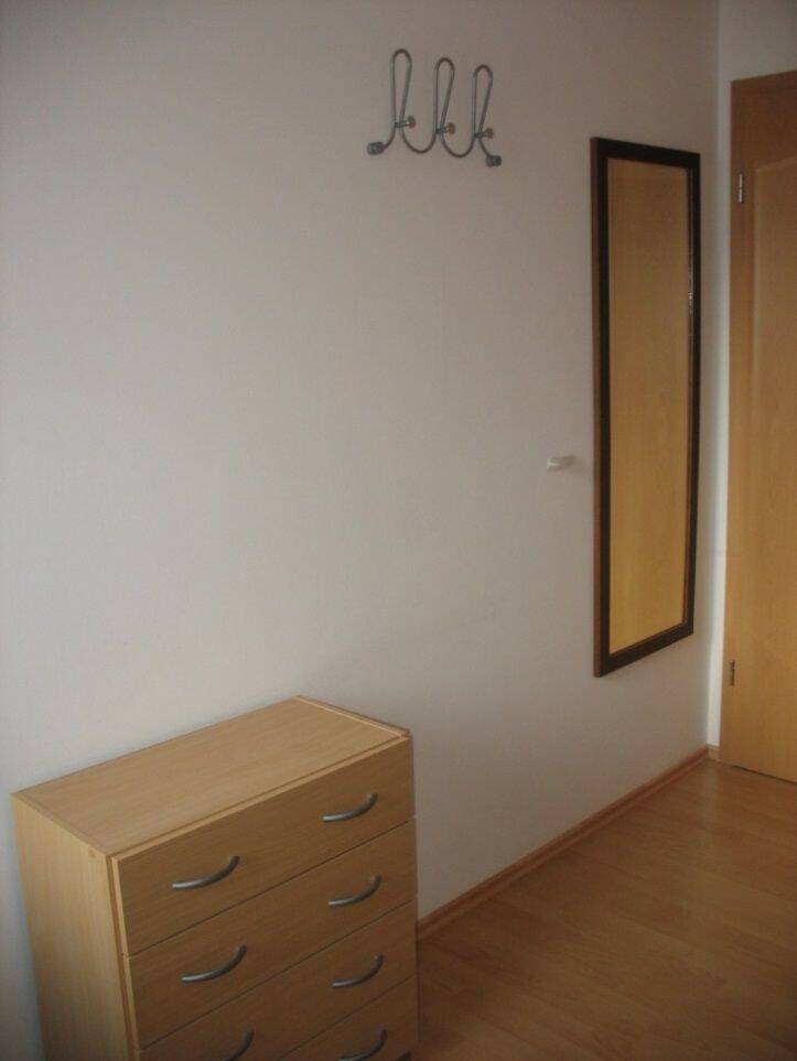 Provisionsfreies, vollmöbliertes schönes Zimmer in Nürnberg-Nord – Nürnberg – Vorschaubild 8