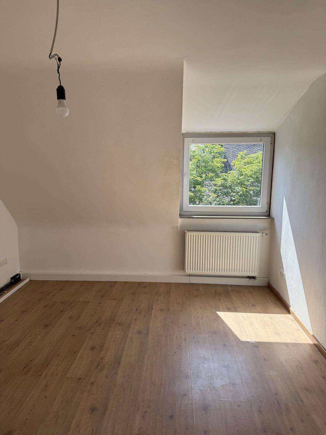 Großzügige und helle 3-ZKB in zentrumsnaher Lage von Koblenz-Lützel – Koblenz – Vorschaubild 4