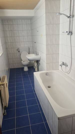 ***Gemütliche Dachgeschoßwohnung im Zentrum*** – 46045 Oberhausen – Vorschaubild 6