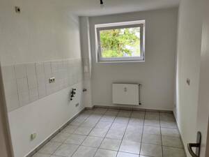 Top renovierte 2 Zi.-Wohnung mit Balkon, PKW Stellplatz-sofort bezugsbereit – 53177 Bonn – Vorschaubild 7