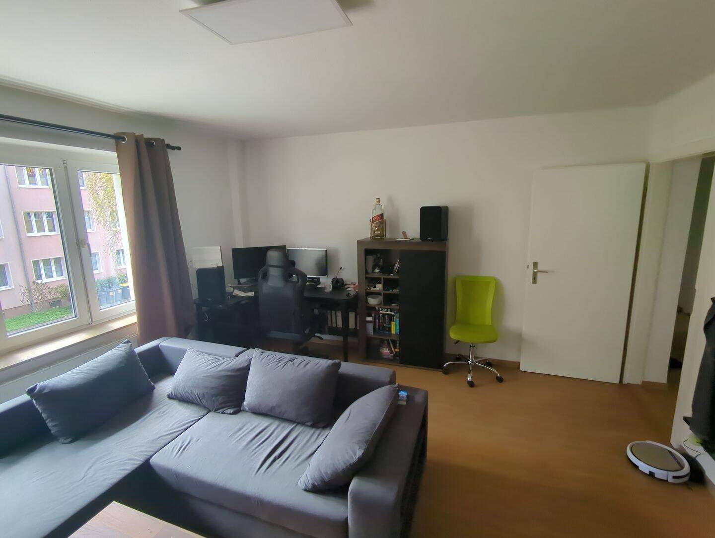 Nachmieter ab sofort für große 2-Zimmer-Wohnung in sehr guter Lag – Erfurt – Vorschaubild 2