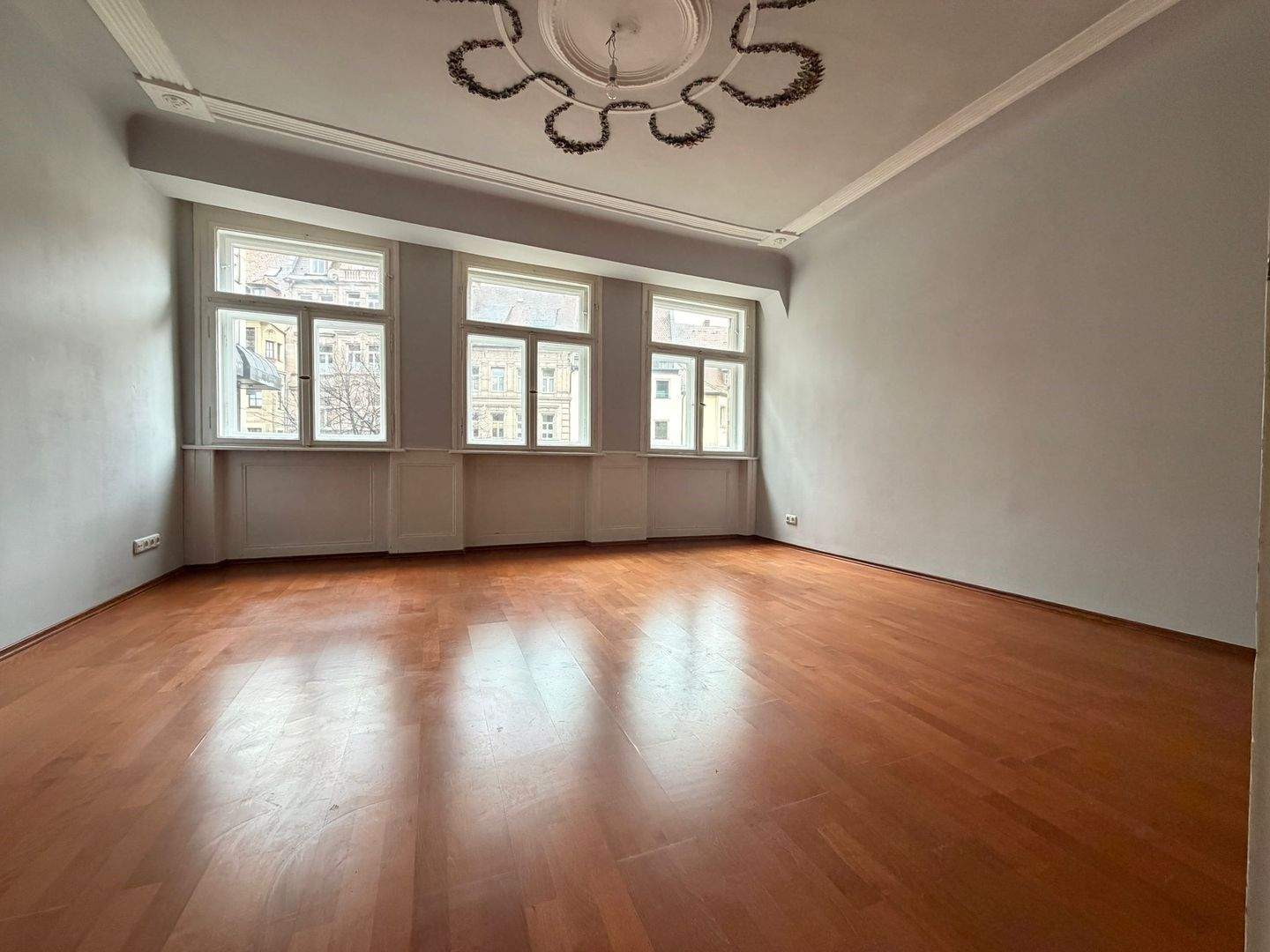 3-Zimmer-Wohnung im Herzen der Altstadt – Nürnberg – Vorschaubild 3