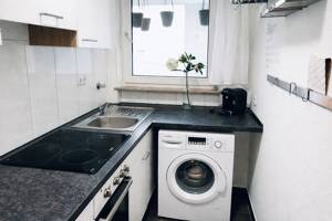 Provisionsfrei: Möbliertes Apartment mit Loggia im Heusteigviertel – 70180 Stuttgart – Vorschaubild 8
