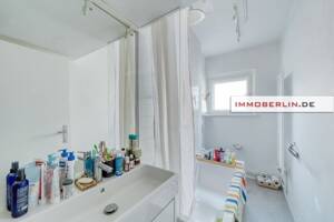 IMMOBERLIN.DE - Sehr angenehme Wohnung mit Balkon in ruhiger Seitenstraße – 12043 Berlin – Vorschaubild 4