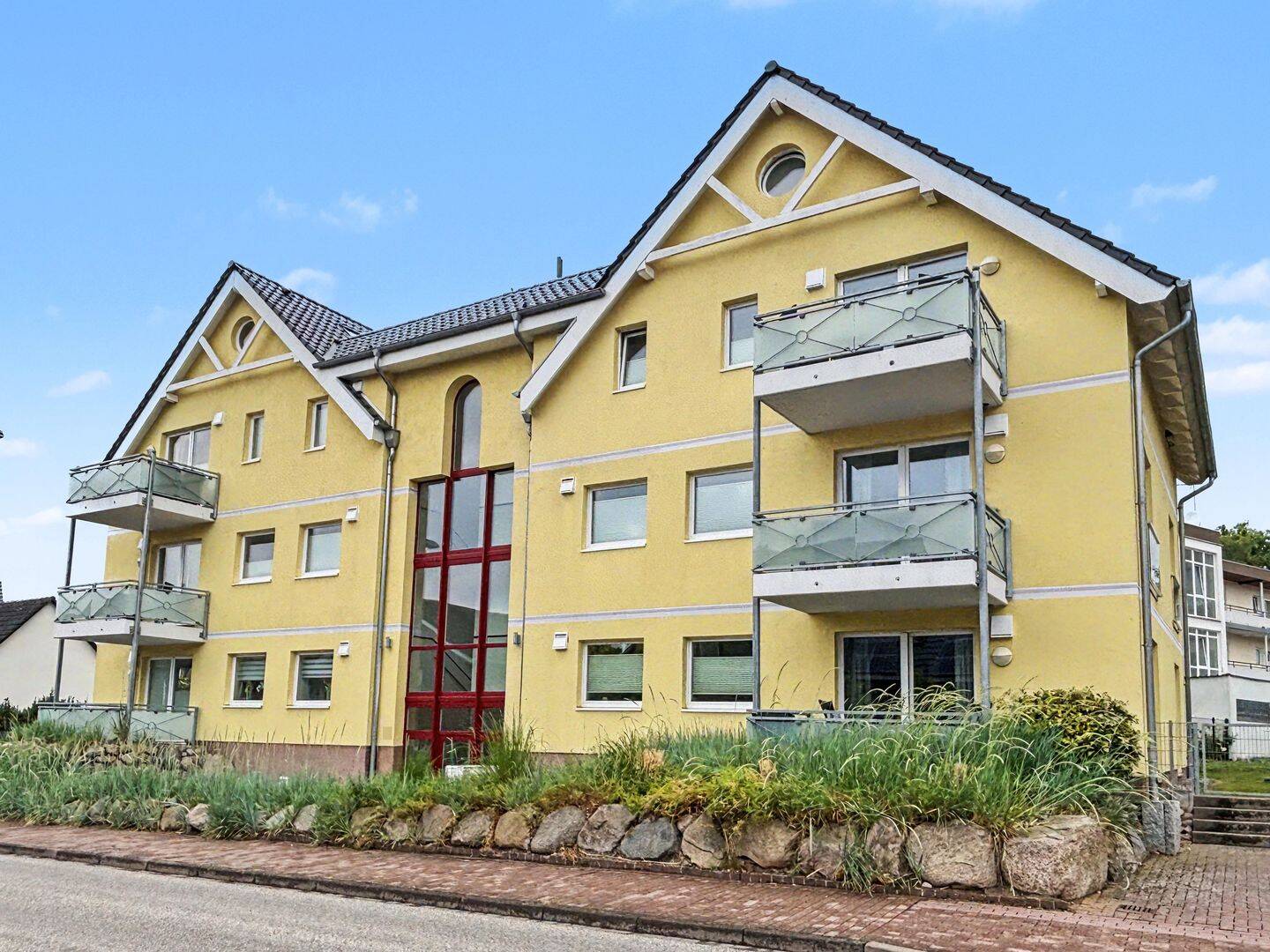 Neuwertige und barrierefreie 2-Zimmer-Eigentumswohnung in zentraler Lage von Grömitz – Grömitz – Vorschaubild 2