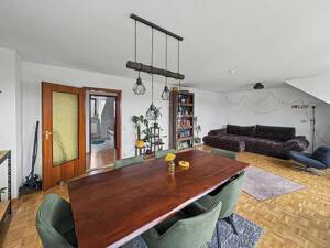 Gepflegte 3-Zimmer-Dachgeschosswohnung mit ca. 98 m² in Erlangen-Büchenbach – 91056 Erlangen – Vorschaubild 2