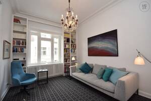 Möblierte 3-Zimmer Altbauwohnung mit Balkon und 2 Schlafzimmern in Nippes