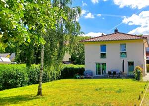 Vermietetes Einfamilienhaus im italienischen Stil in ruhiger Wohnlage