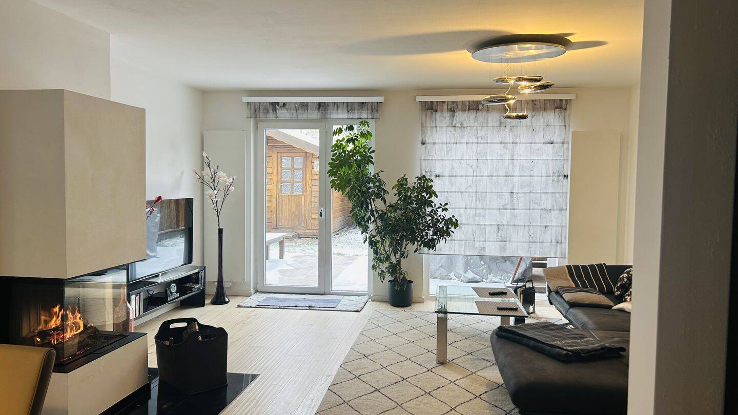 Reihenendhaus in Fredersdorf - großzügiges Wohnen auf drei Etagen – Fredersdorf-Vogelsdorf – Bild 1 von 7