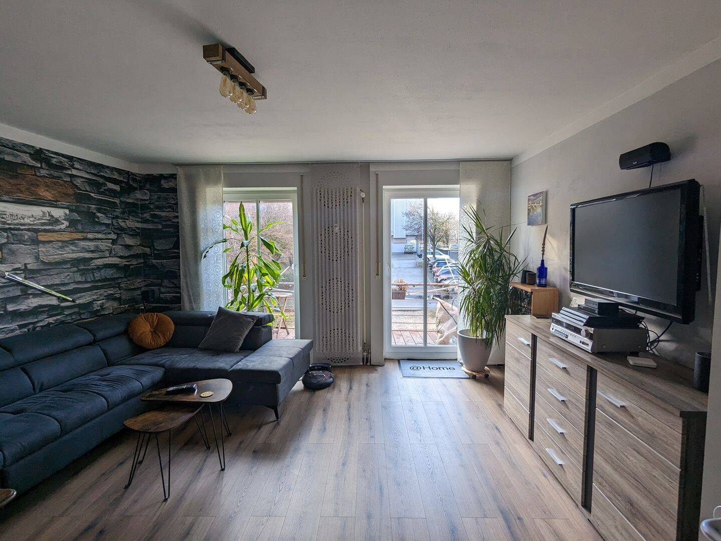 Möbelierte Wohnung 2 Zimmer, Küche, Bad