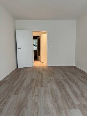 Frisch modernisierte 2,5 Zimmer-Wohnung – 22083 Hamburg – Vorschaubild 3