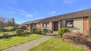 Bremen-Kirchhuchting . Top saniertes Reihenbungalow mit Garage – 28259 Bremen – Vorschaubild 2