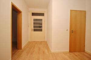 Zentral gelegene 3 Zimmer Wohnung, auch WG geeignet – 33102 Paderborn – Vorschaubild 3