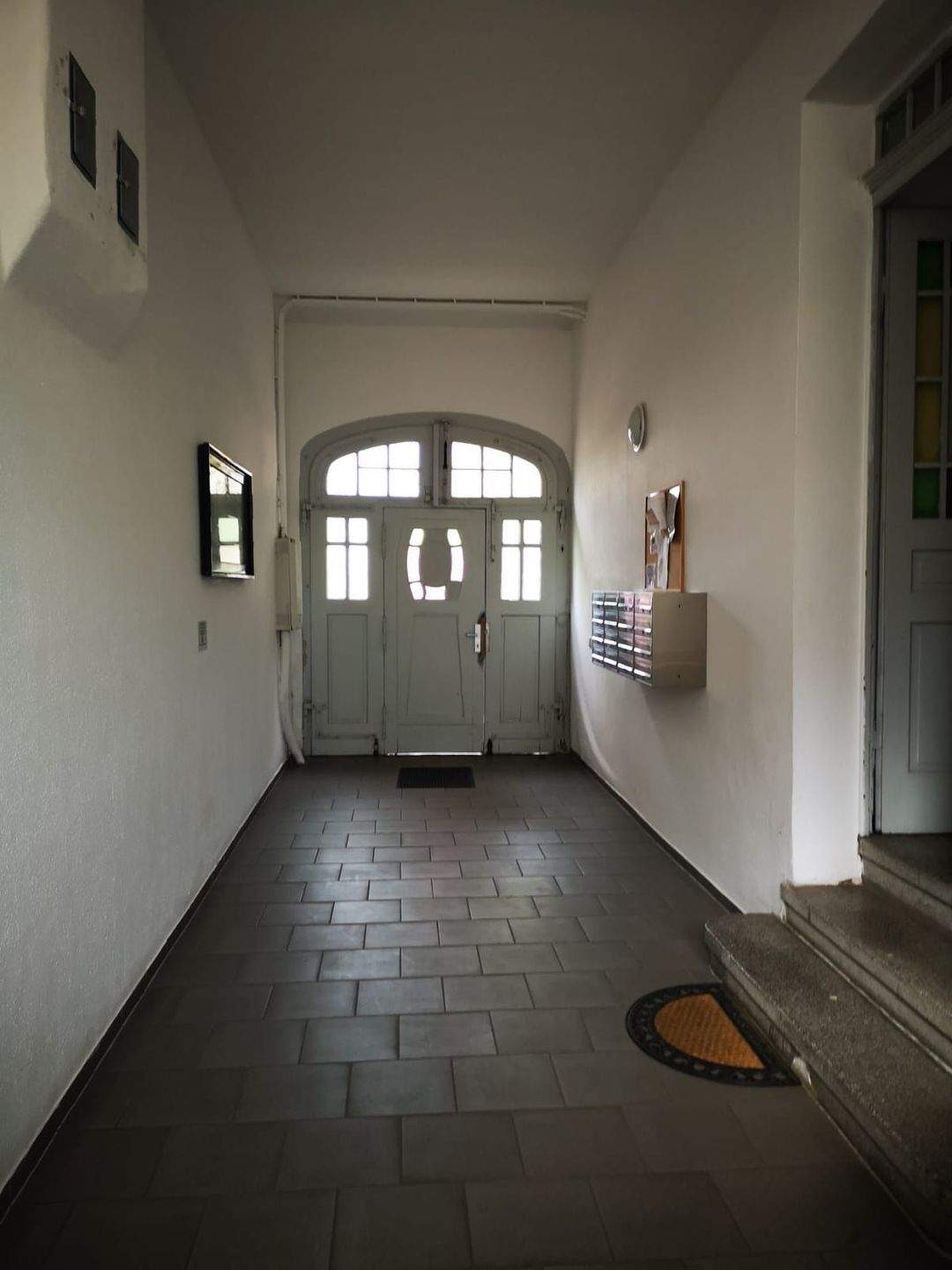 hübsche 2-Raumwohnung mit Wohnküche, Kaminofen und EBK – Erfurt – Vorschaubild 9