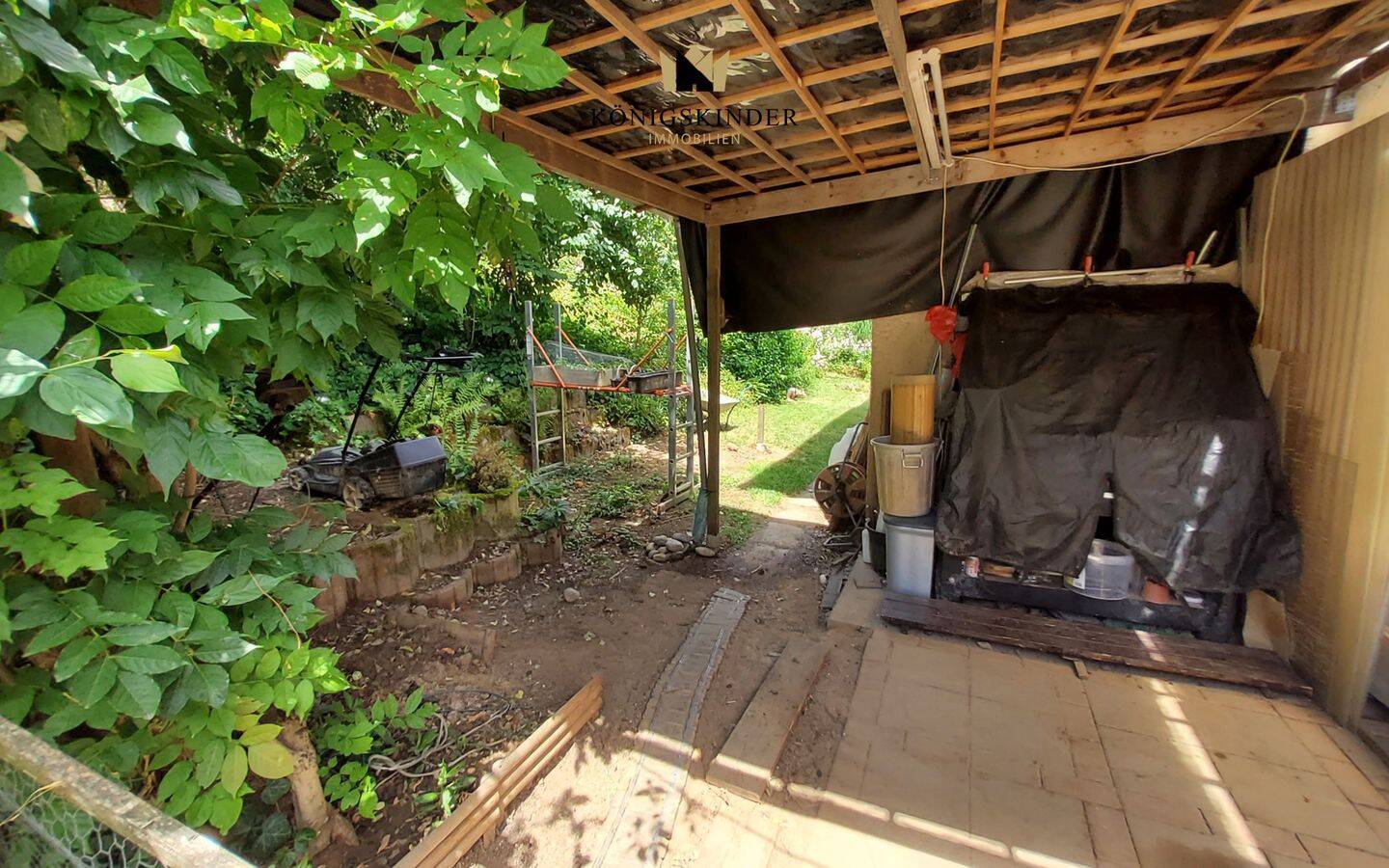 Herrliche 3,5-ZI.-EG-Wohnung mit zauberhaftem Gartenanteil, Stellplatz, Hobby-u. Kellerraum u.v.m. – Backnang – Vorschaubild 6