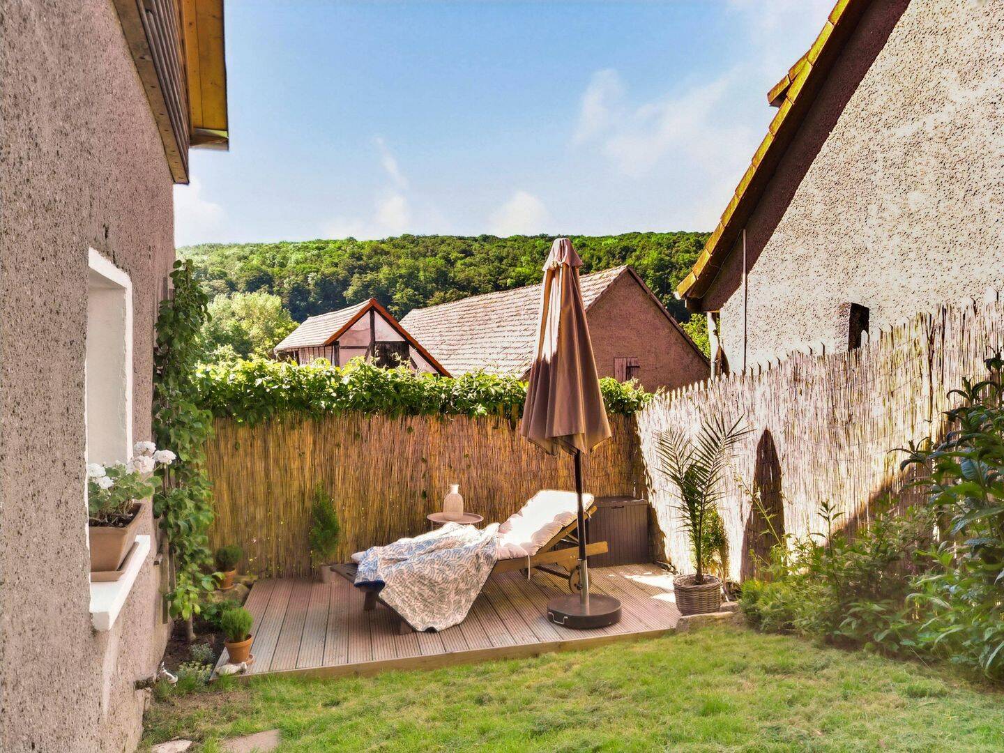 Landhausflair im idyllischen Ilmtal - renoviert und einzugsbereit - – Oettern – Vorschaubild 5