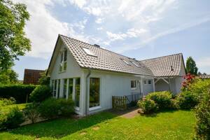 Zeitgemäßes Wohnen nahe Golfplatz / Ostsee – 23570 Lübeck – Vorschaubild 2