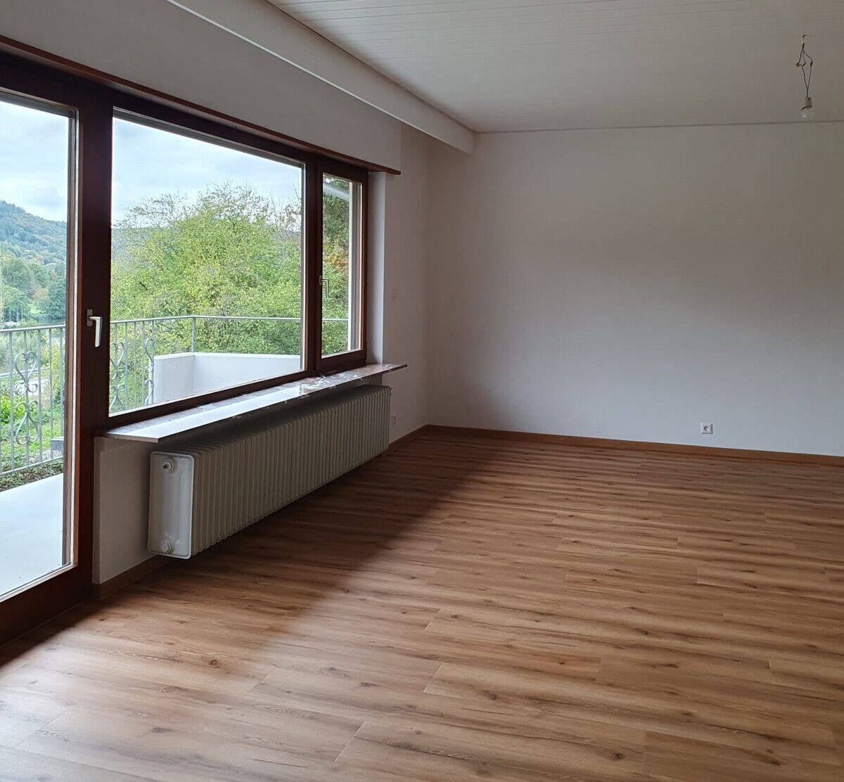 Familienfreundliches Wohnhaus mit viel Platz in schöner Aussichtslage im Neckartal – Neckarsteinach – Vorschaubild 3