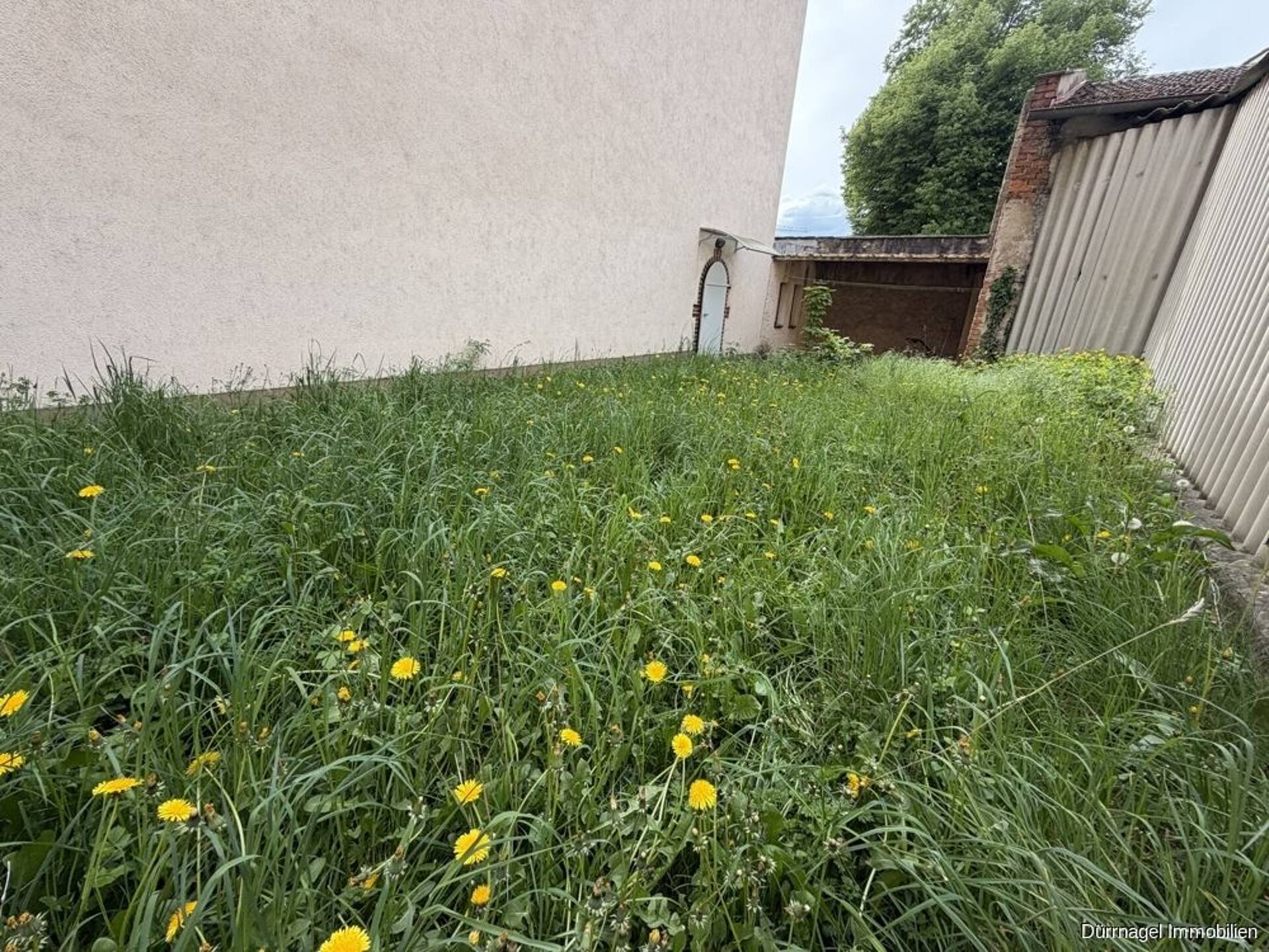 Mehrfamilienhaus in 97080 Würzburg / Grombühl mit 150 m² kaufen