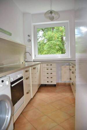 SONNIGE 3-Zimmer-Wohnung : Lebensqualität inklusive mit großer Loggia, KellerRAUM & Garage im Komponistenviertel – 12247 Berlin – Vorschaubild 8