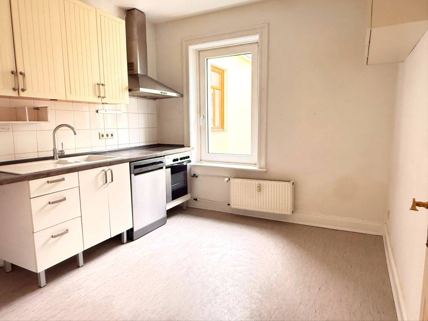 Uhlenhorst: Licht, Luft & Altbauflair - 4 Zimmer mit Balkon und Weitblick – Hamburg – Vorschaubild 8