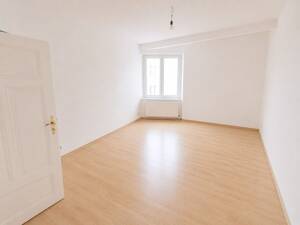 Großzügige 4-Zimmer Wohnung in der Wolfenbüttler Str. zur Miete – 39112 Magdeburg – Vorschaubild 4