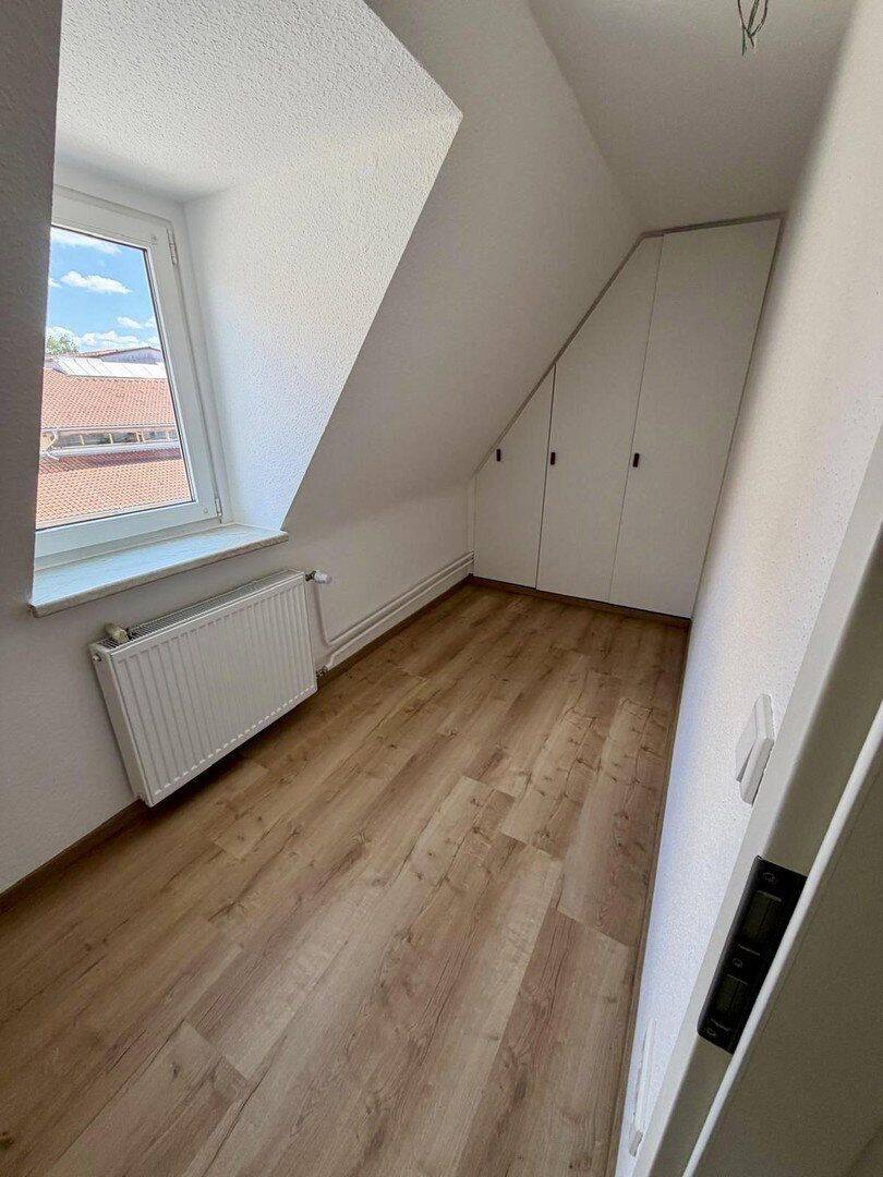 Dachgeschosswohnung in Pleinfeld - Frisch saniert – Pleinfeld – Vorschaubild 7