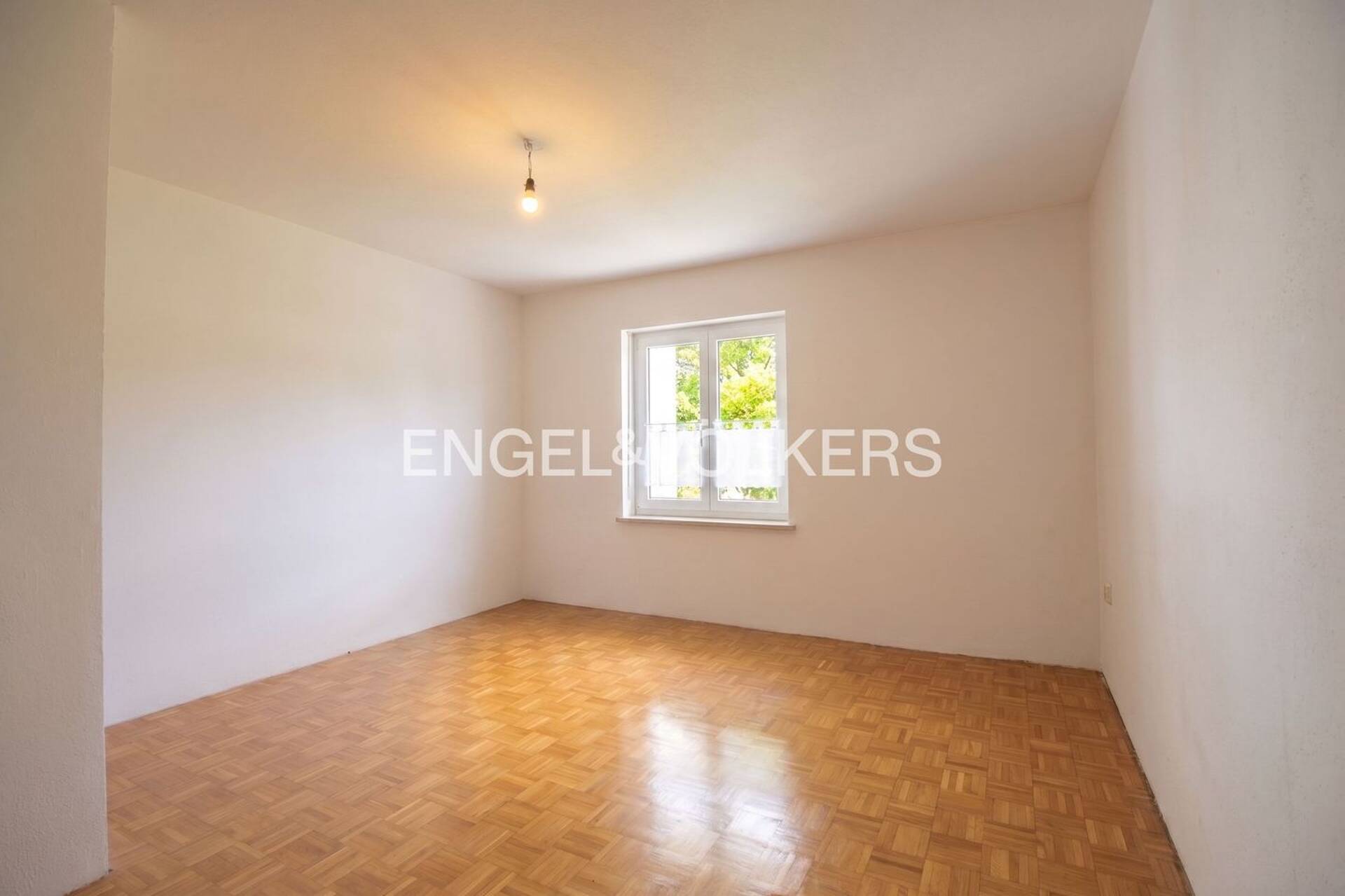 Haus in 93055 Regensburg mit 235 m² kaufen