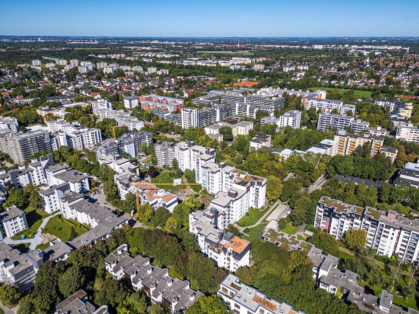 NEUBAU-Penthouse in effizienter Bauweise mit Wärmepumpe (A+) – München – Vorschaubild 4
