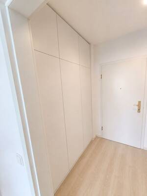 Renovierte 2-Zimmer-Wohnung mit Balkon in Düsseldorf/Bilk – 40225 Düsseldorf – Vorschaubild 5