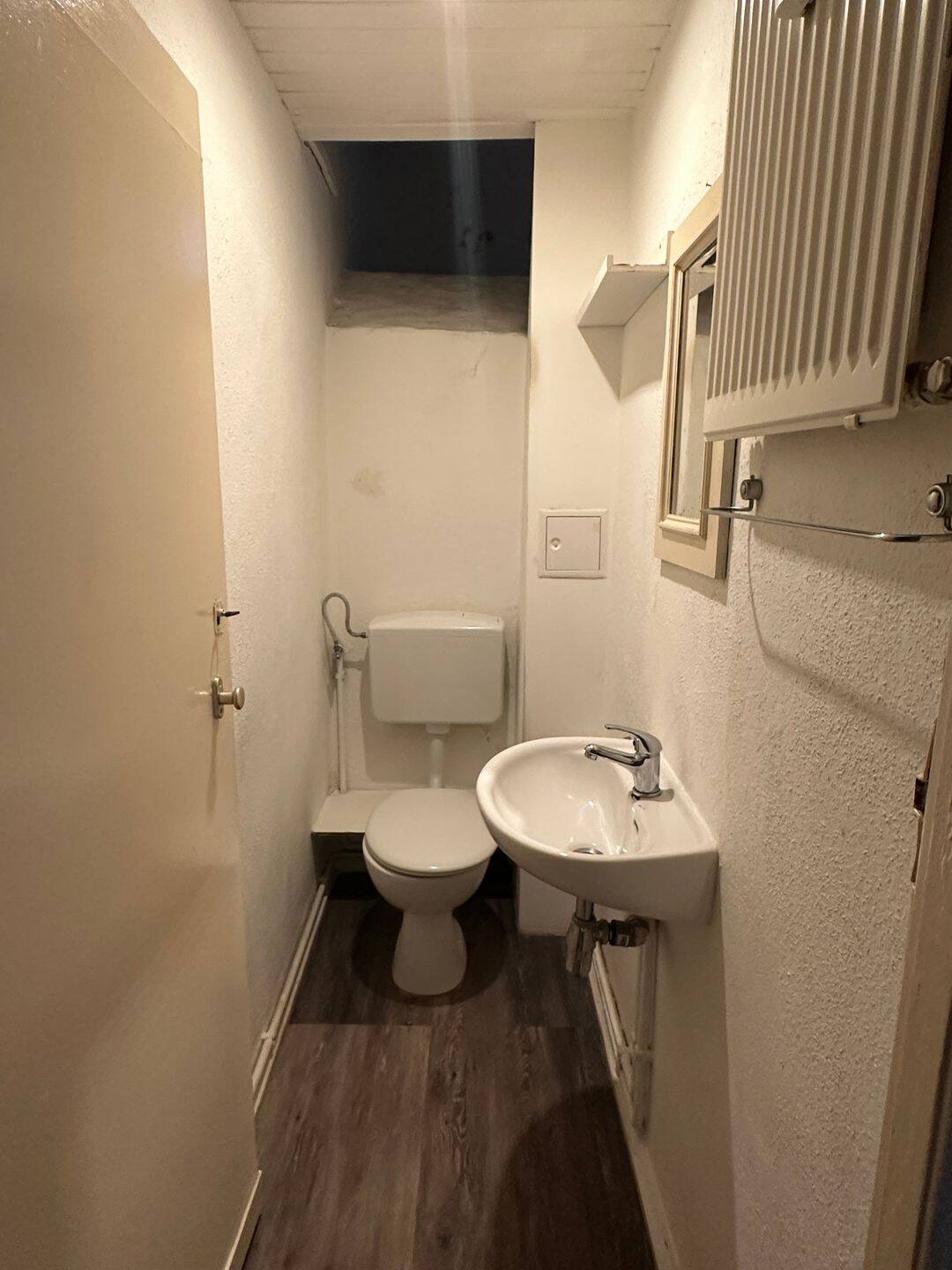 Sofort bezugsfrei + nah am Mauerpark: 2-Zimmer-Whg. im 1.OG + Renovierungspotenzial auf 3-Zimmer – Berlin – Vorschaubild 3