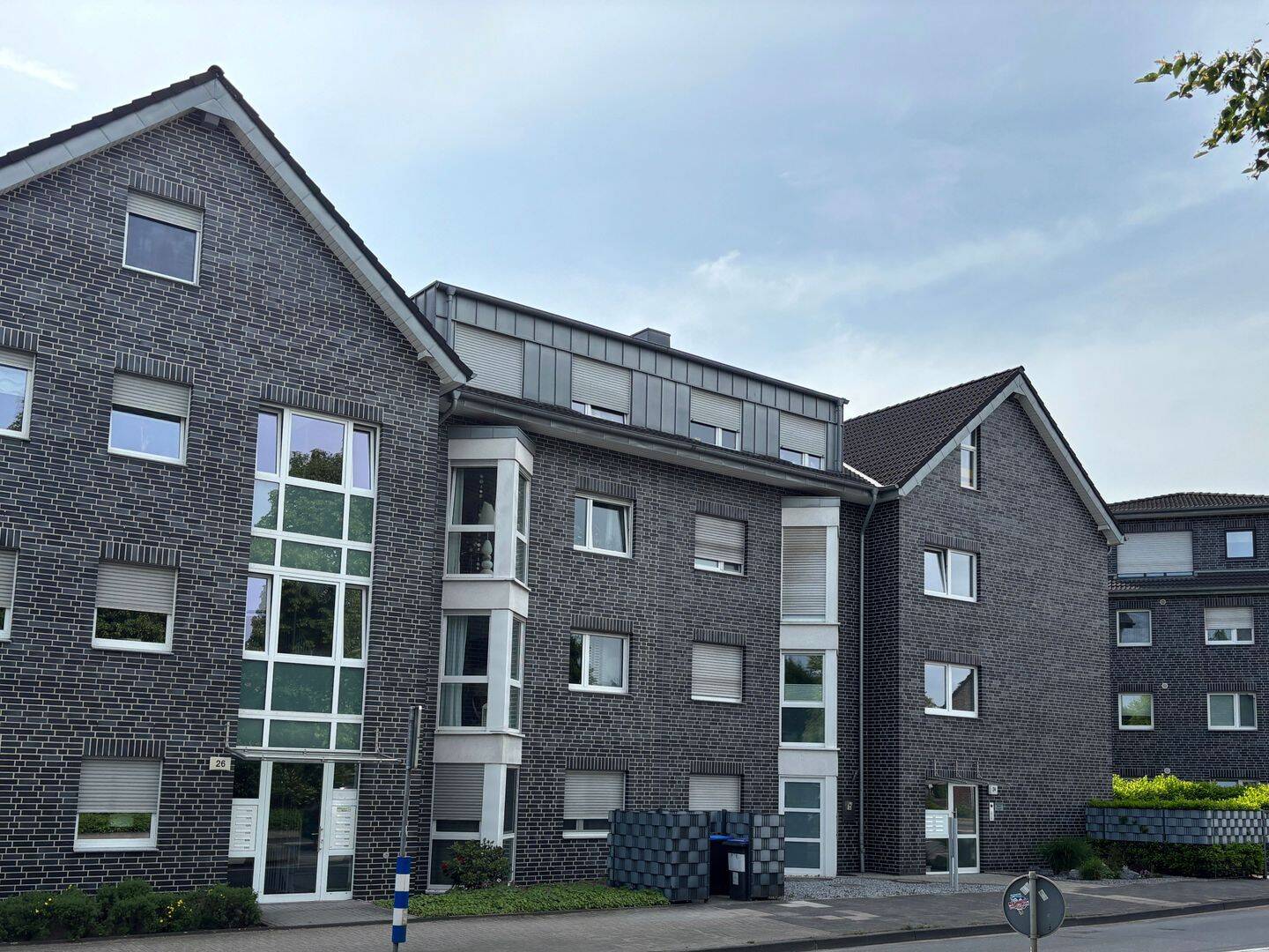 Helle 3,5-Zimmer Wohnung mit Balkon, TG & Aufzug in Kirchhellen-Mitte (provisionsfrei, barrierearm) bezugsfrei ab August 2026 – Bottrop – Vorschaubild 5