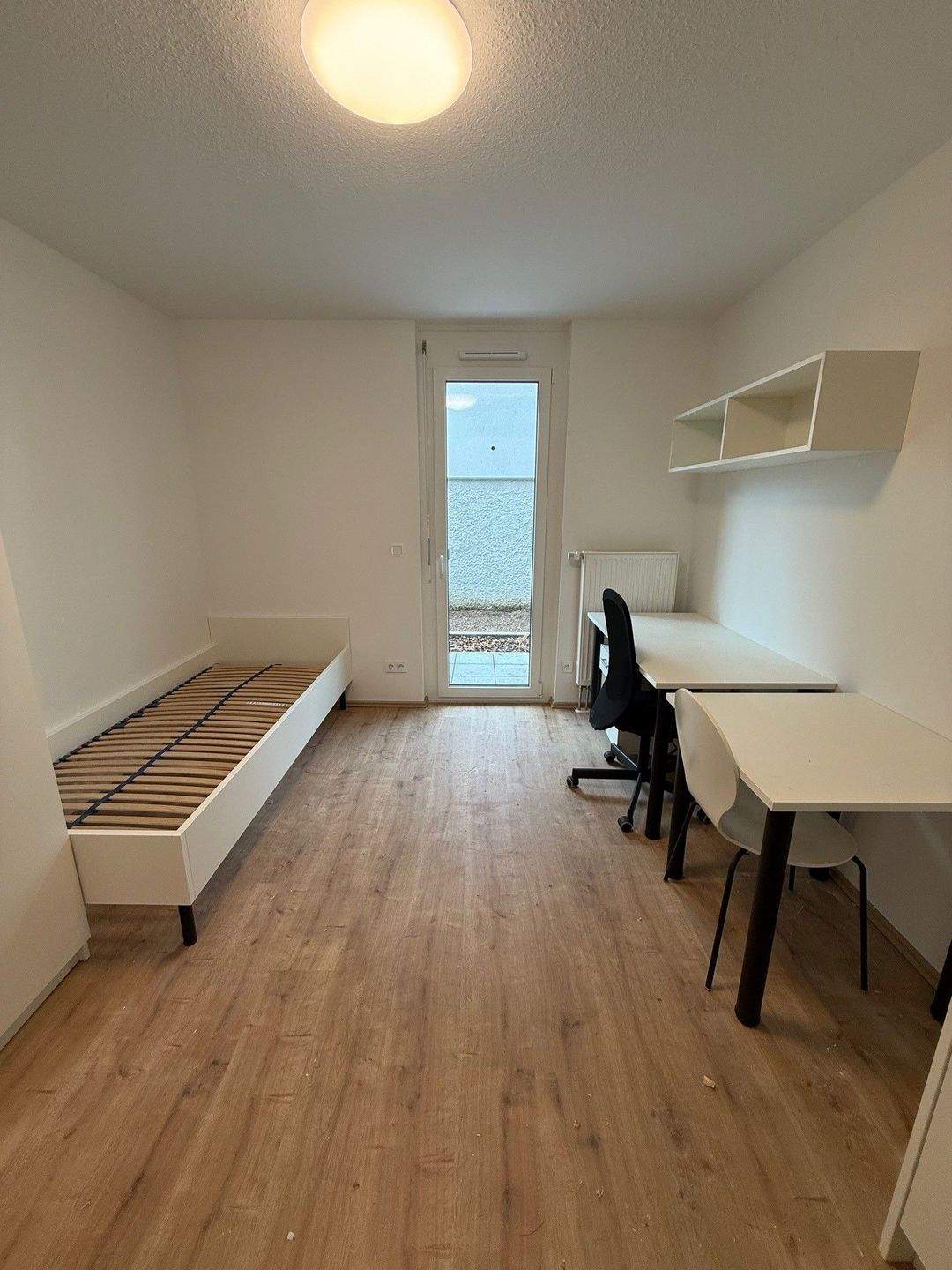 Zentrales Neubauapartment für Studierende & Azubis – Strom & Internet inbegriffen – Erlangen – Vorschaubild 3
