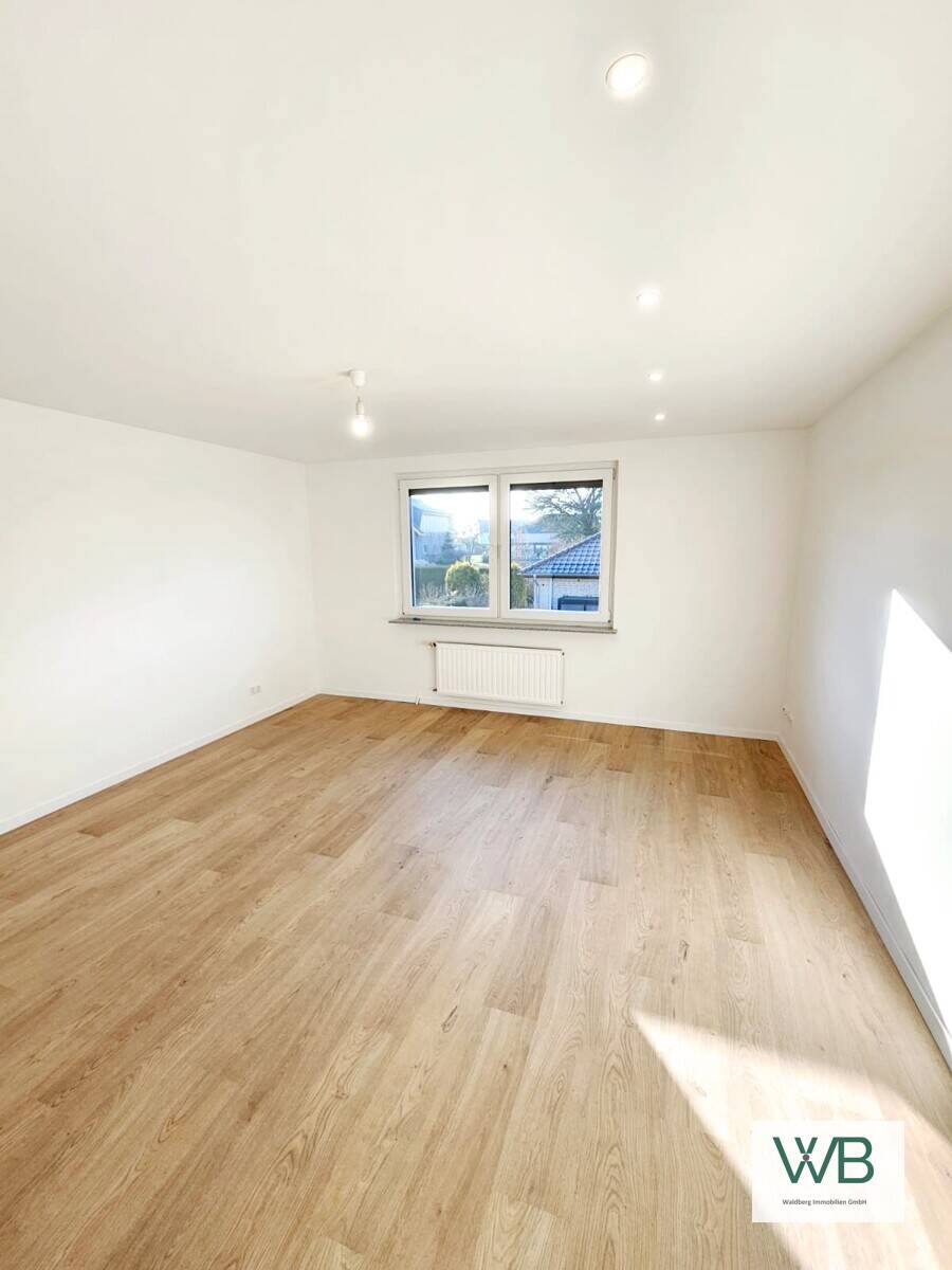 Saniertes Zweifamilienhaus + zusätzlich ausgebautem Dachgeschoss inkl. Baugrundstück in Hehlingen – Wolfsburg – Vorschaubild 7