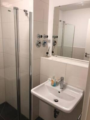 Attraktiv und ruhig wohnen in Fürth, einziehen und losleben!mit eigenem Garten! – 90763 Fürth – Vorschaubild 8