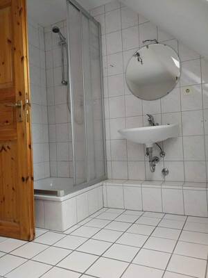 Gemütliche Dachgeschosswohnung in RS-Hasten – 42857 Remscheid – Vorschaubild 5