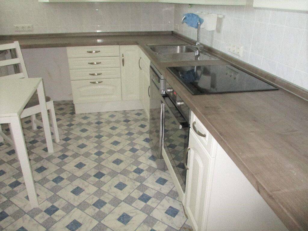 Renovierte 3 Zi-Wohnung mit EBK, Balkon und weitläufigem Fernblick in das Naturschutzgebiet Dönche – Kassel – Vorschaubild 4