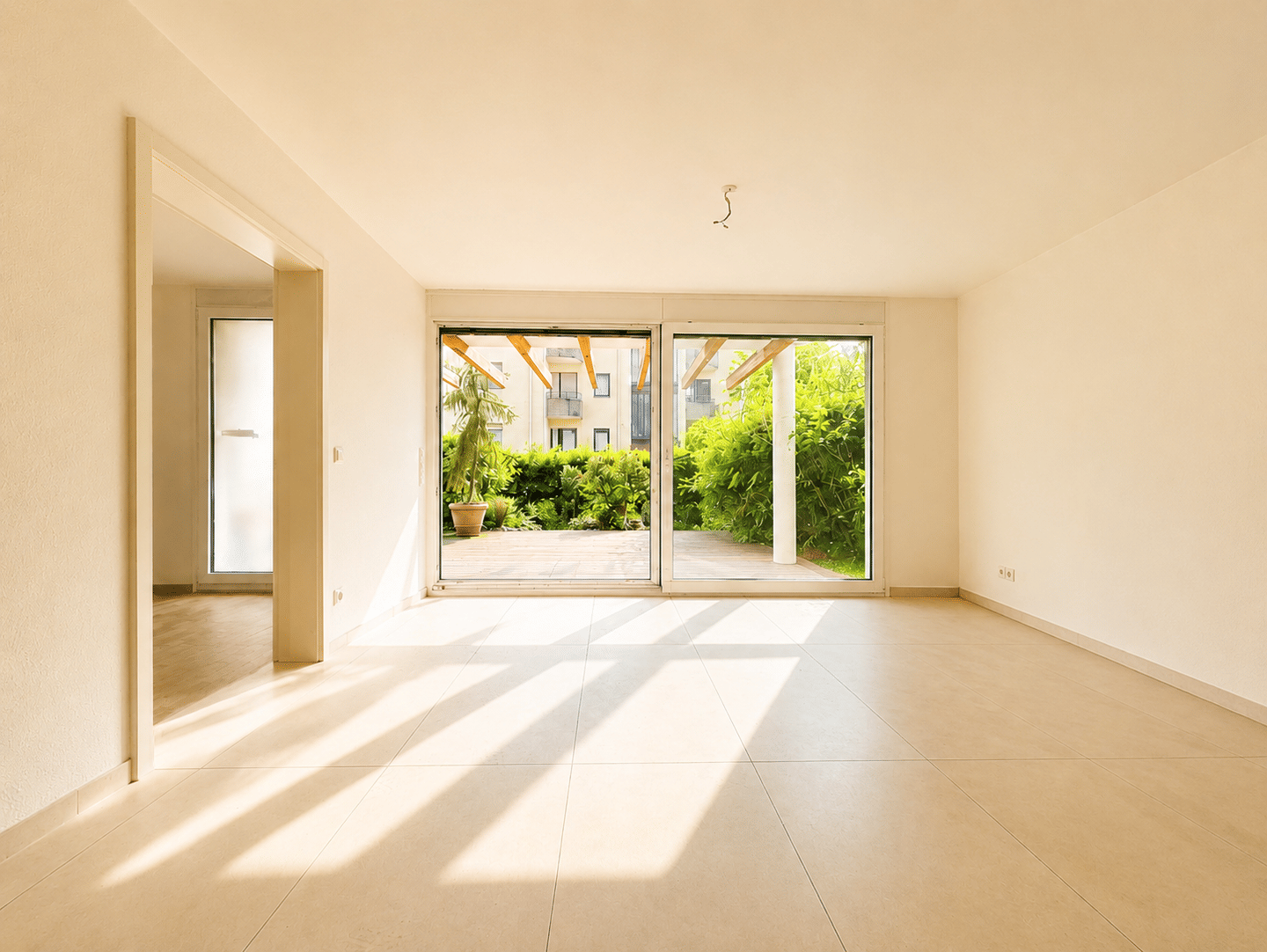 Moderne 3,5 Zi-Erdgeschosswohnung mit Südterrasse & Gartenanteil in gefragter Wohnlage, Echterdingen – Leinfelden-Echterdingen – Vorschaubild 2