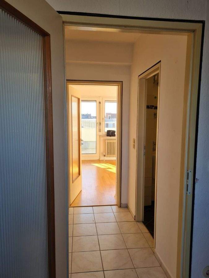 *RESERVIERT* Wohnen über den Dächern Nürnbergs - Studio mit sonniger Süd-Dachterrasse – Nürnberg – Vorschaubild 4