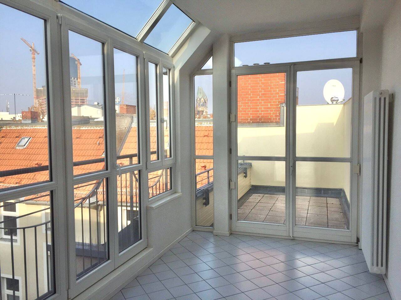 Tolles Dachgeschoss mit Terrasse und Aufzug in begehrter City Lage – Berlin – Vorschaubild 7