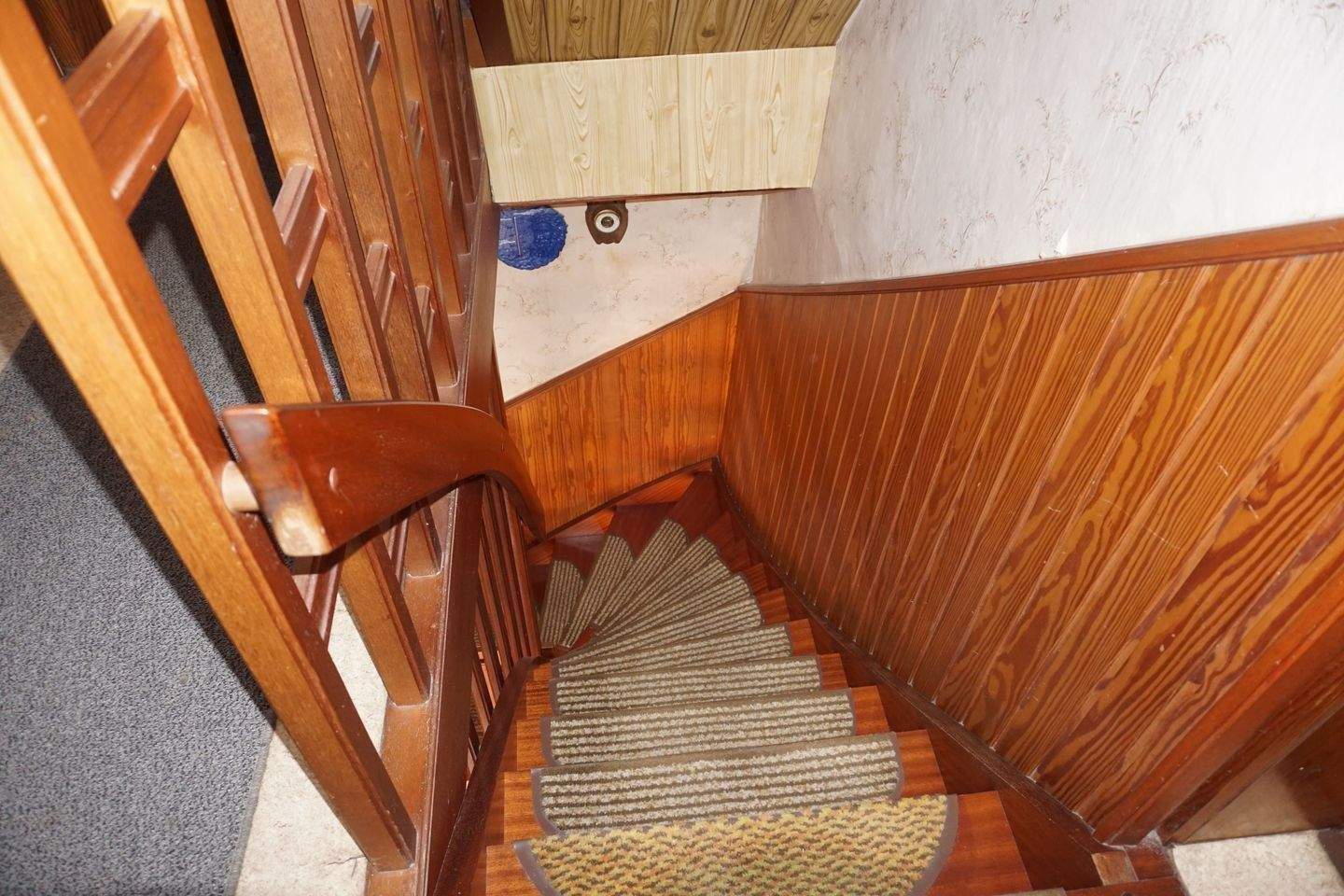 *** Preisreduzierung! - Einfamilienhaus mit Wiese und Stallung in Edertal OT zu verkaufen *** – Edertal – Vorschaubild 7