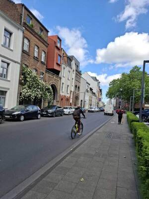 ++SCHÖNER WOHNEN AUF 2 EBENEN MIT DACHTERRASSE IM KÖLNER SÜDEN! MODERNISIERT!++ – 50968 Köln – Vorschaubild 9