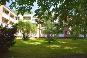 SONNIGE 3-Zimmer-Wohnung : Lebensqualität inklusive mit großer Loggia, KellerRAUM & Garage im Komponistenviertel – 12247 Berlin – Vorschaubild 4