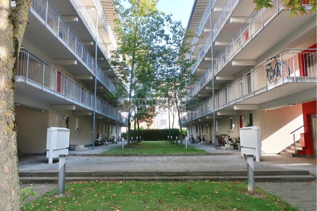 Rarität im Zentrum von Regensburg: moderne 2 Zimmer-Wohnung mit Wintergarten – 93047 Regensburg – Bild 1 von 9