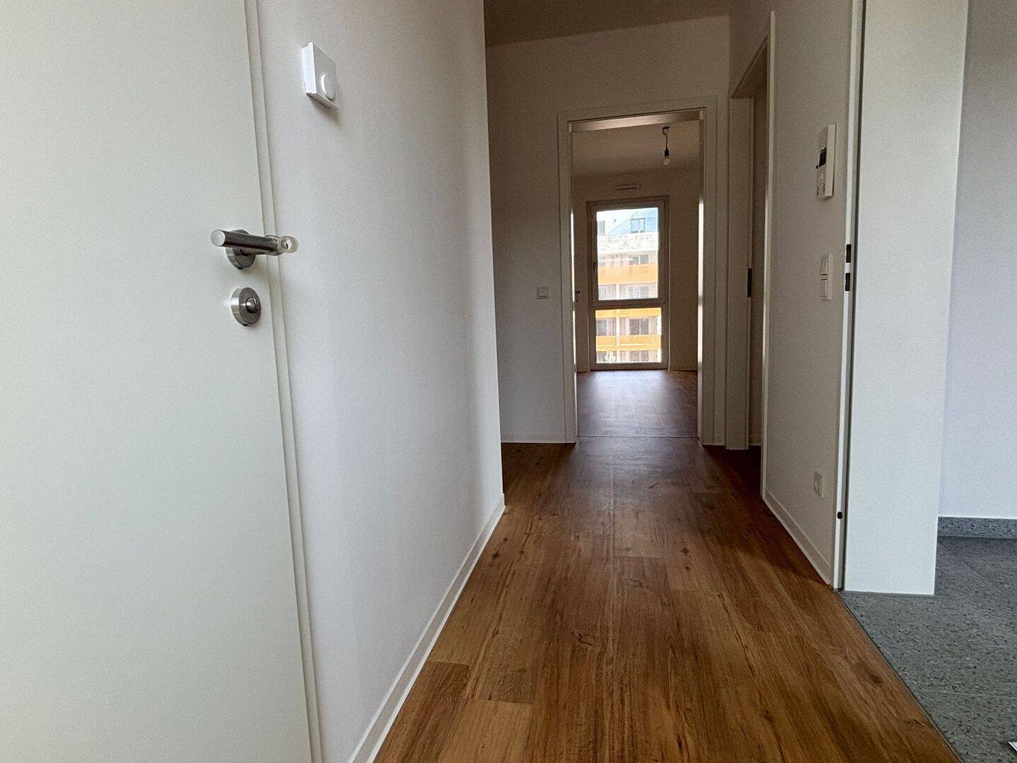 Ab sofort! 3-Zimmer-Wohnung (Typ 7 kompakt) mit Balkon, Gäste-WC und eigenem Keller – Köln – Vorschaubild 4