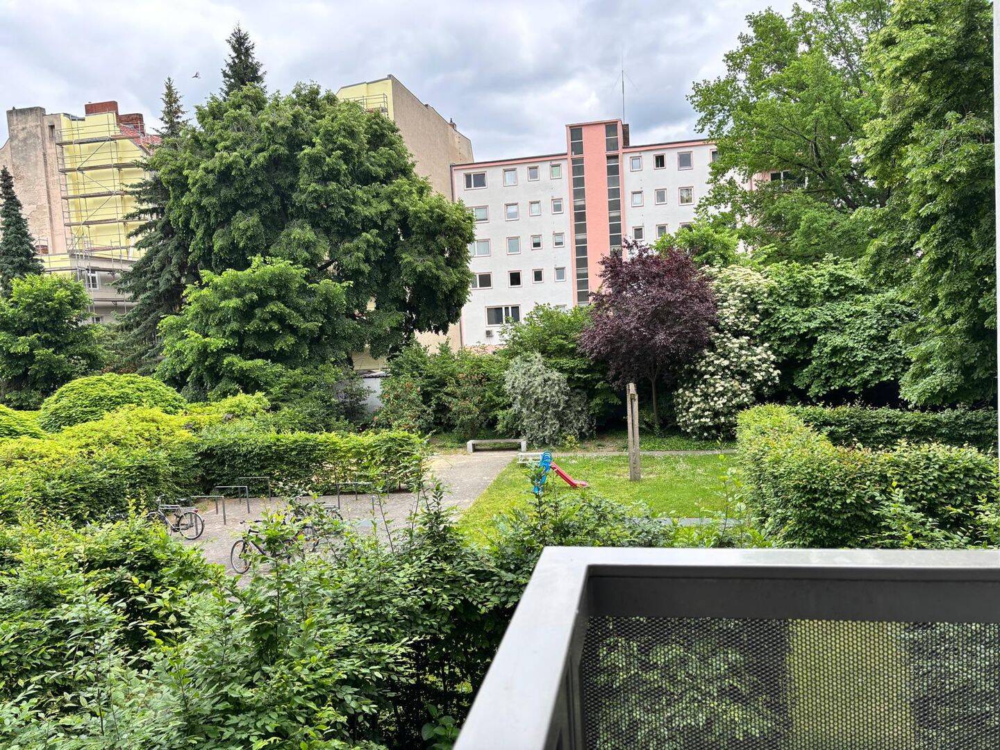WUNDERSCHÖNE - 3 ZIMMERWOHNUNG - BALKON - EINBAUKÜCHE - AB 01.07.2026 – Berlin – Vorschaubild 9