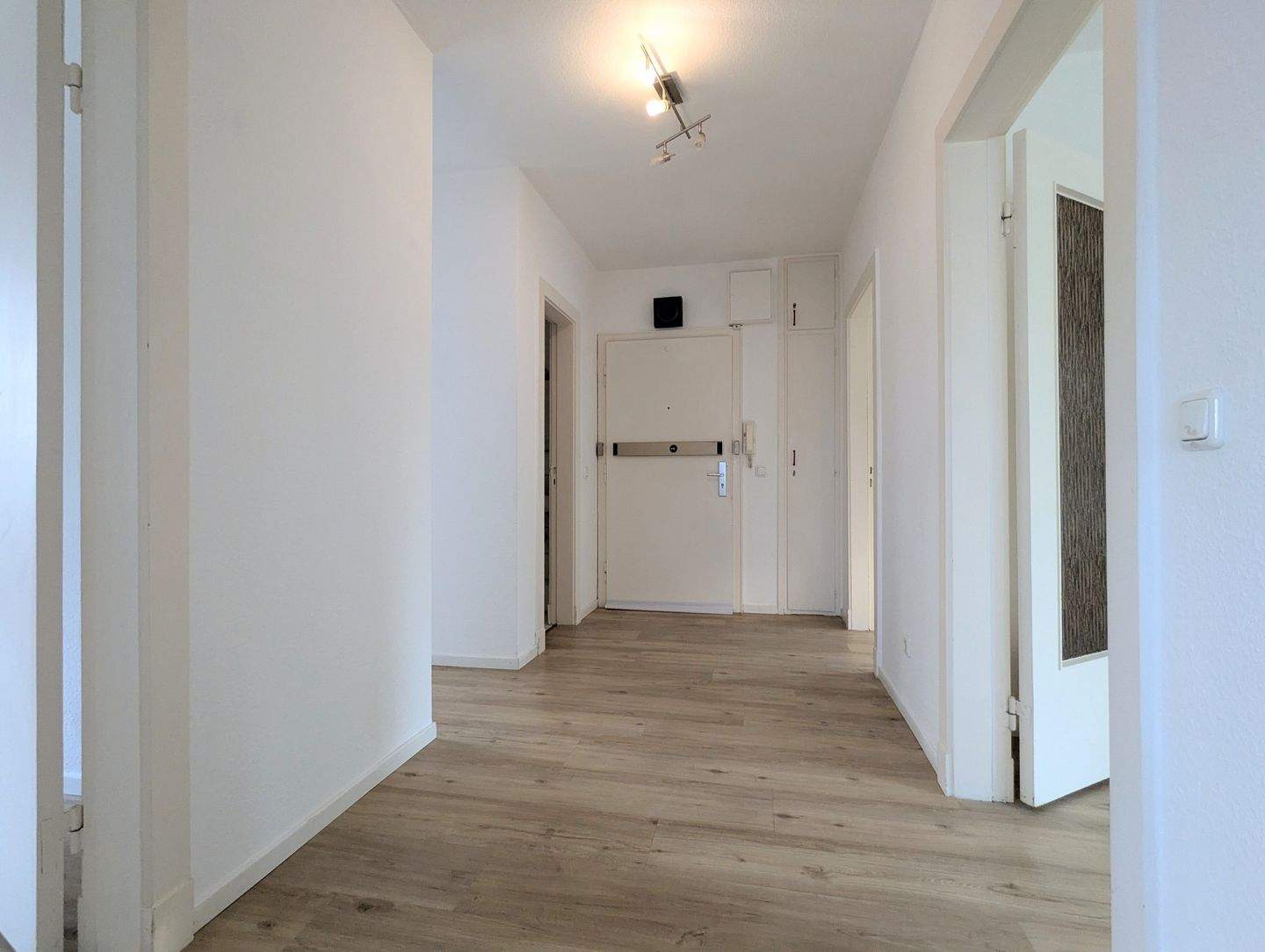 Endlich MEINS! Ruhige 3-Zimmer-Wohnung in Lokstedt. – Hamburg – Vorschaubild 7