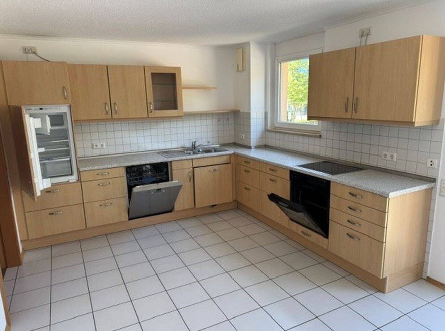 attraktive & seniorengerechte 3-Zimmerwohnung im Königspark (Seniorenresidenz) zu mieten – Regensburg – Vorschaubild 5