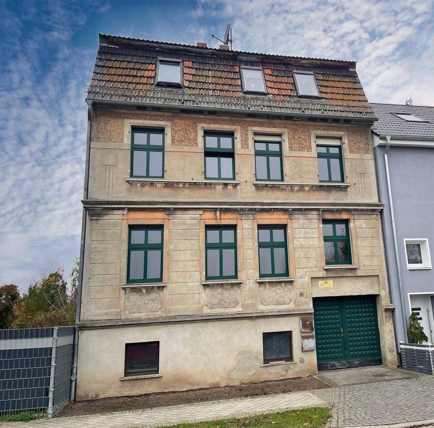 Zweifamilienhaus mit schönem Grundstück – Tangerhütte – Vorschaubild 2