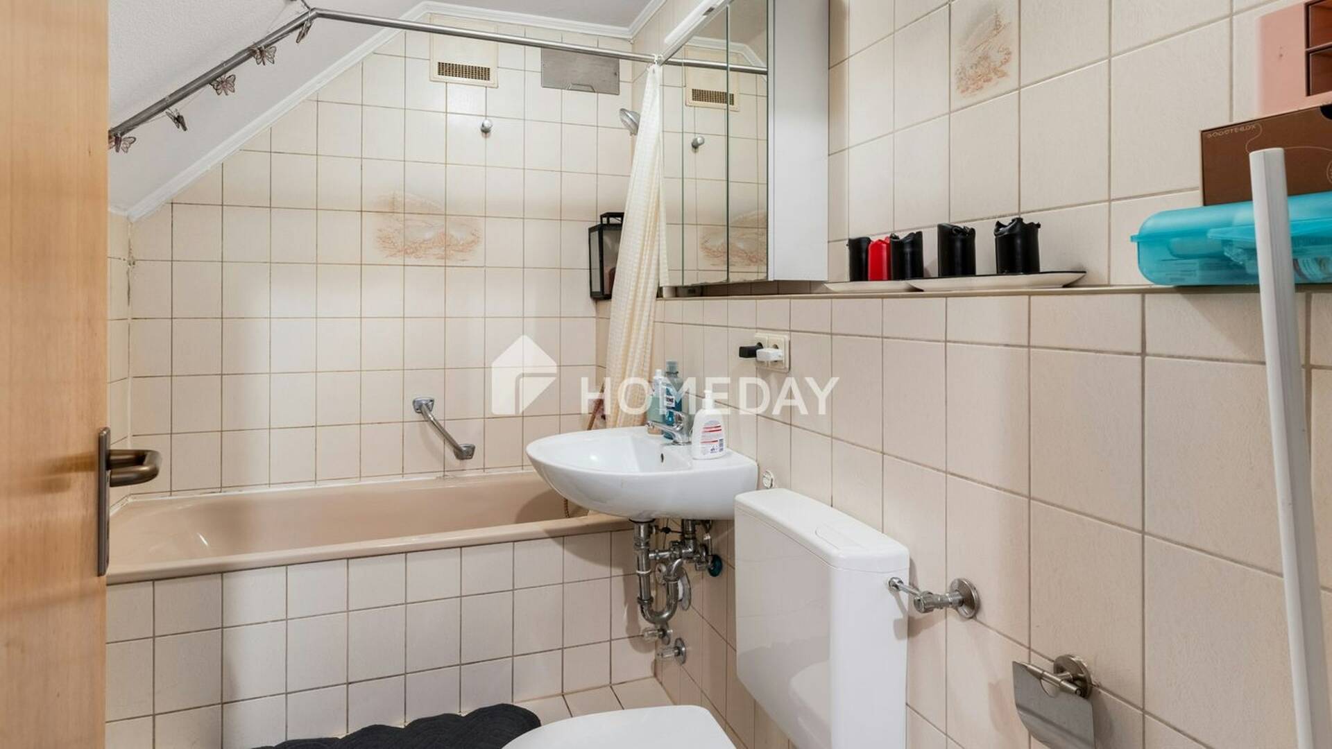 Dachgeschosswohnung in 94032 Passau mit 40 m² kaufen